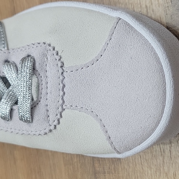 Van's Sport Low Brand new in the box authentic uper leather. - Picture 8 of 12